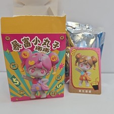 Get Rich Nana simpatica figura