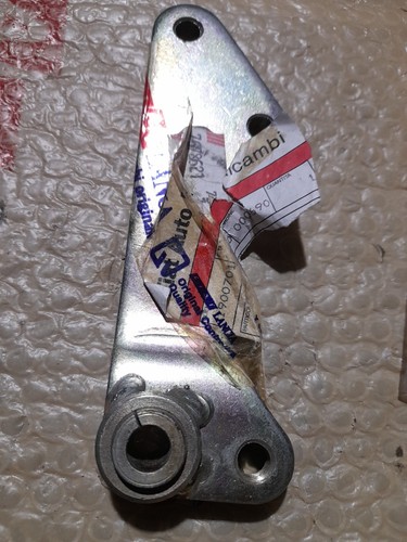 Staffa supporto compressore - staffa,