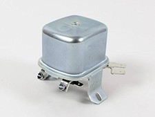 REGOLATORE DI TENSIONE 6V VW MAGGIOLINO 12/47- 07/66,T1 01/50- 07/66