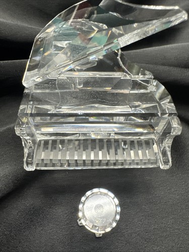 Set statuine sgabello