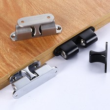 Fermaporta magnetico discreto