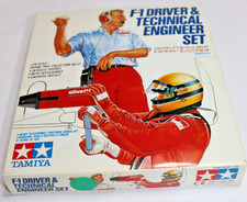 TAMIYA 20027 F-1 DRIVER E INGEGNERE TECNICO SET 1:20