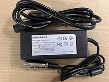 Adattatore AC Universal Audio