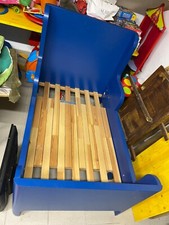 Lettino bambino IKEA blu in buone condizioni 