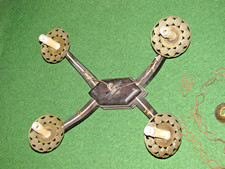 Lampadario artigianale vintage pezzo unico in legno e ottone 5 luci 55 x 42 cm