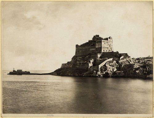 Castello aragonese baia - castello,