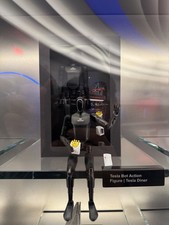 Tesla Diner Exclusive Black