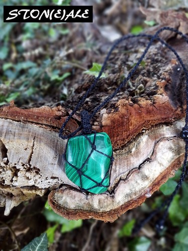 Collana con ciondolo - , in
