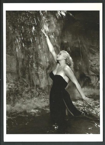 Anita ekberg la - in, doce