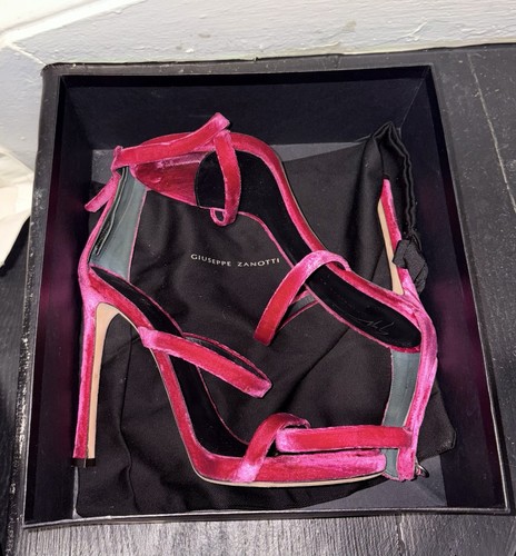 Giuseppe zanotti veronica - zanotti,