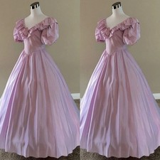 Abiti da sposa rosa scollo a V