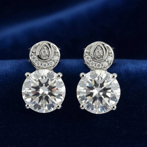 Orecchini punto luce - orecchini,