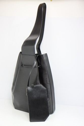 Borsa tracolla louis vuitton - a,