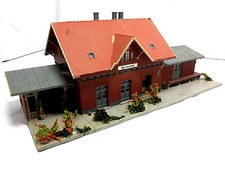 BLUMENFELD RAILWAY STATION H0