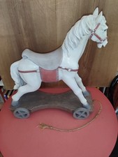  Cavallo Con Ruote grande 43 cm in Resina In Ottime Condizioni 