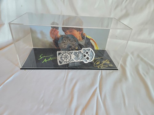 Sean astin cory feldman signed - sean,