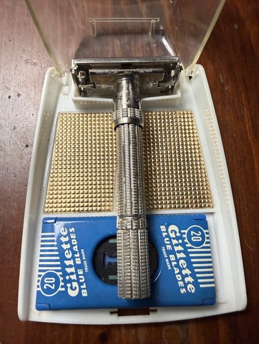 Rasoio sicurezza gillette - di,