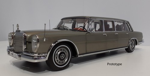 Mercedes benz 600 pullman - 1/18,