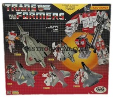 TRANSFORMERS SUPERION PENTAJET