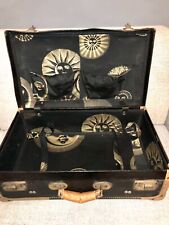 Valigia vintage, rivestita tessuto Fornasetti, molto originale