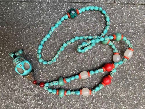 Perline teschio tibetano con