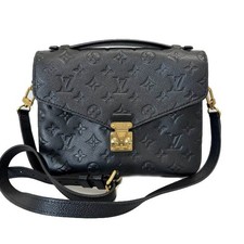Louis Vuitton Monogram