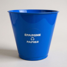 Pattumiera riciclo metallo