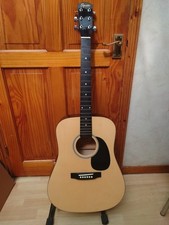 Chitarra Squier SA-105 di