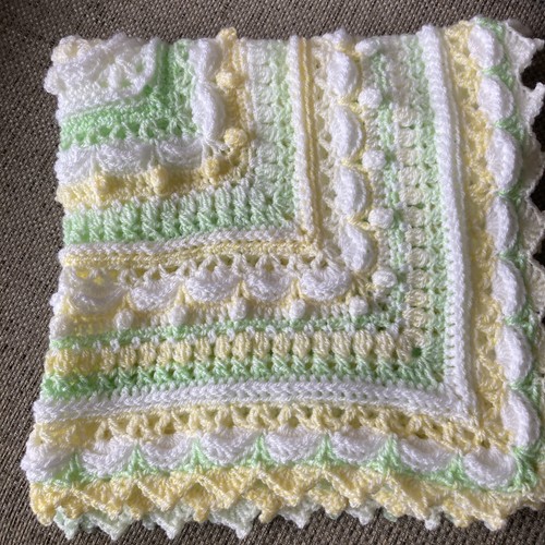 Handmadebyavril coperta - -,
