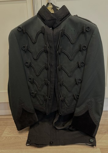 Royal green rifleman mess - rifleman,