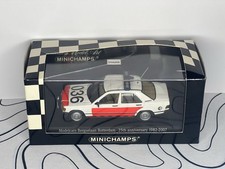 Modellino MINICHAMPS Mercedes 190E 1988 polizia di Rotterdam / polizia stradale scala 1:43