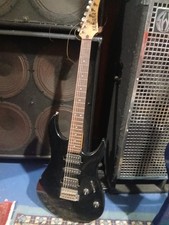 Chitarra elettrica Yamaha 121D