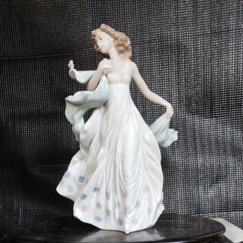 Lladro statuina donna - statuina,