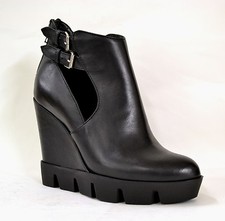 WOMENS BLACK WEDGE ANKLE BOOTS