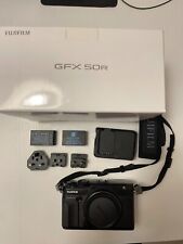 Fujifilm GFX 50R - Pari al Nuovo (SOLO 486 Scatti!)