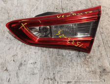 DX. FANALE POST. PARTE INT. per TOYOTA YARIS 1.0 VVT-i Ber dd48a0 815800D600