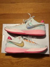 Nike Uomo Lebron XX 20 'Time