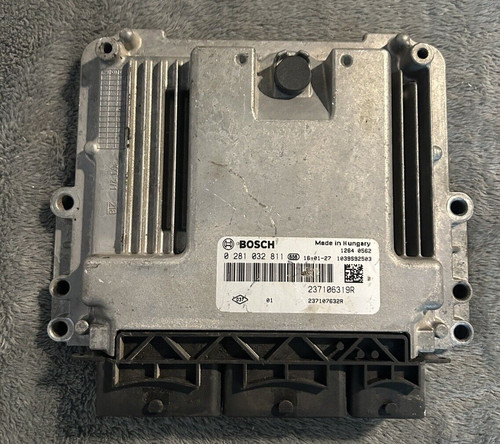 Calculateur moteur renault - moteur,