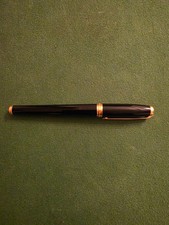stylo roller st dupont laqué