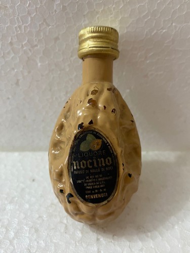Mignon miniature nocino - -,