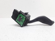 AV6T13335AD DEVIO LEVA VOLANTE