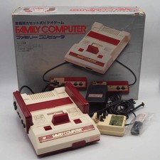 Console Nintendo Famicom in