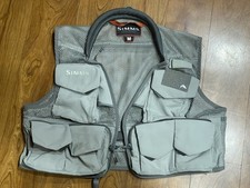SIMMS GUIDE FLY VEST MEDIUM