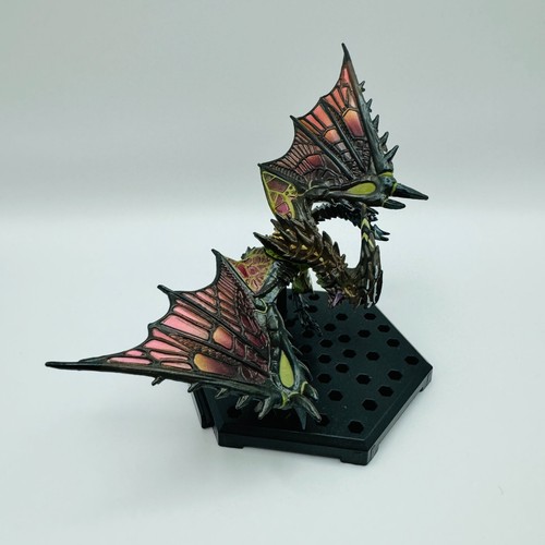 Monster hunter astalos figure - monster,