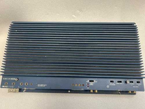 Amplificatore audio per auto