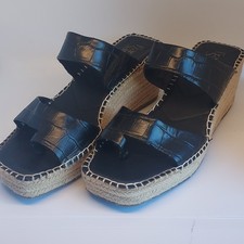 Sandali con zeppa e plateau