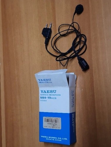 Yaesu altoparlante microfono