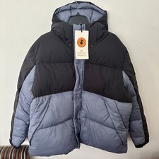 Giacca uomo Calvin isolata con