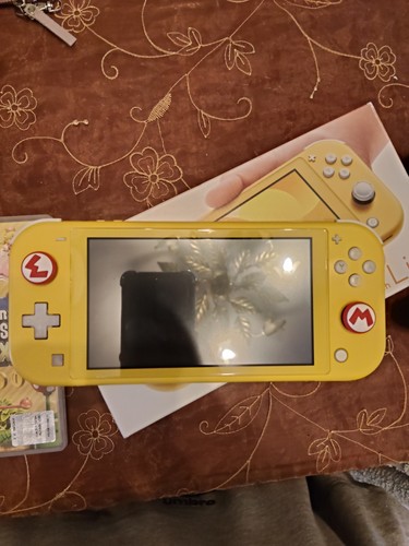 Nintendo switch lite 32gb - nintendo,