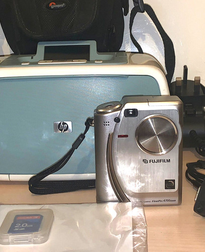 Fujifilm finepix 4700 zoom - finepix,